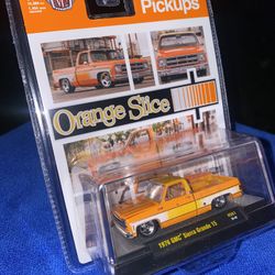 M2 Machines 1976 GMC Sierra Grande 15 Orange Slice SquareBody
