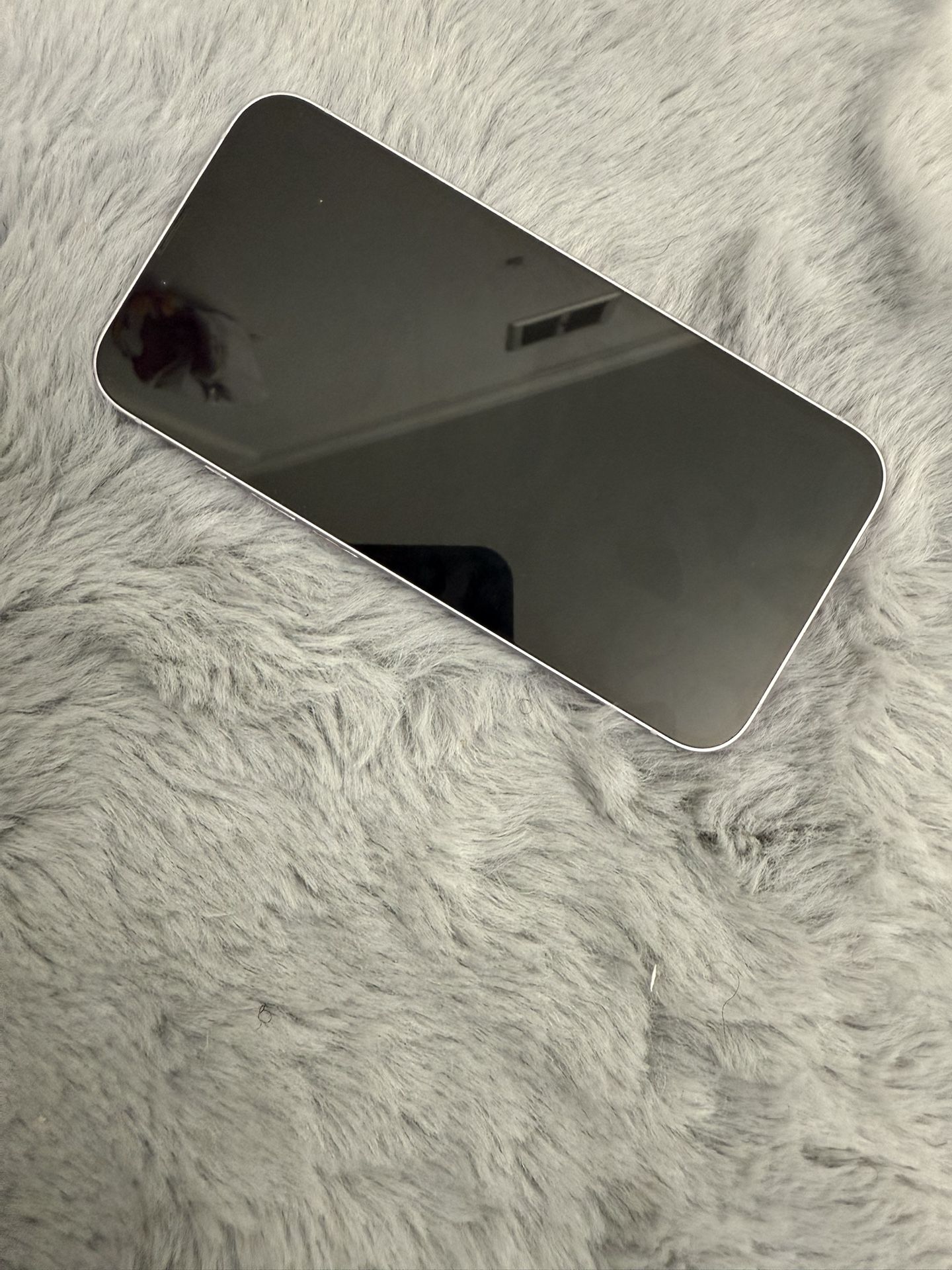 Factory Unlocked iPhone 14 - 128GB - Purple