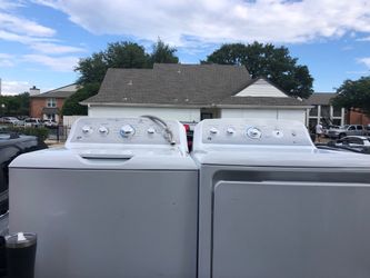 GE washer/ dryer for Sal . 4.6 cu. Ft.  High Efficiency Washing Machine and Dryer
