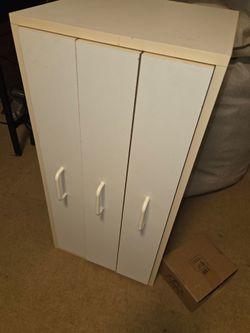 3 drawer cabinet