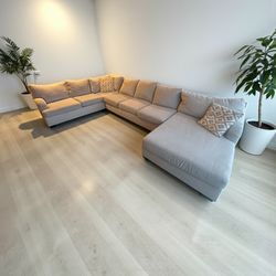 FREE DELIVERY! 🚚 Ashley Furniture Large U-Shaped Sectional – Clean, Smoke Free, Removable Washable Covers