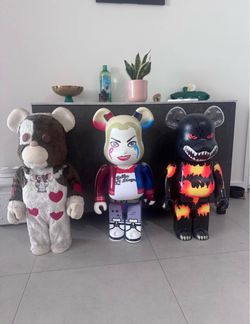 Bearbricks 1000%