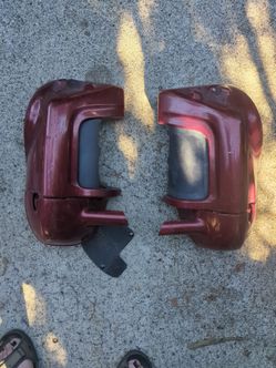 Harley Davidson touring lower fairing.