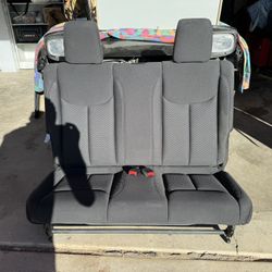 Rear seat assembly