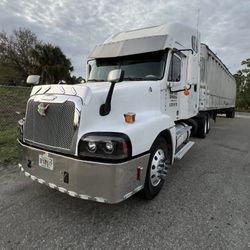 Freghtliner Century 