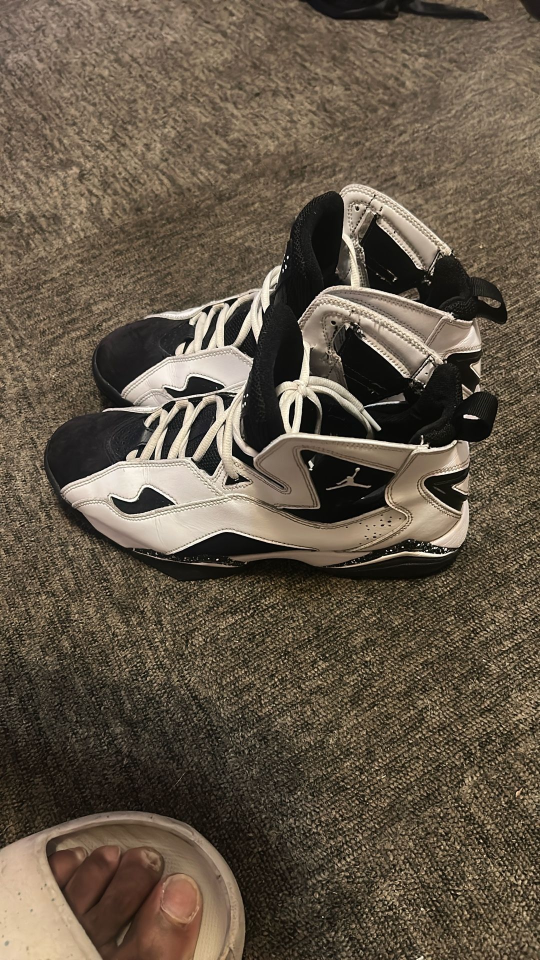 Air Jordan True Flights 10.5