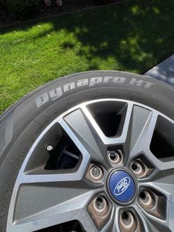 Ford Wheel with Hankook Dynapro HT Tire