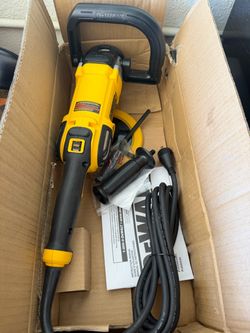 DEWALT POLISHER