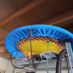 Nice round swing for kids