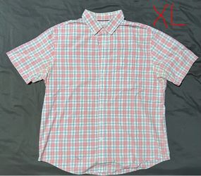 Men’s XL short sleeve button up shirt