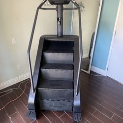 π₯FREE DELIVERY/ASSEMBLYπ₯ Stairmaster P1