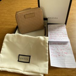 Gucci Wallet!