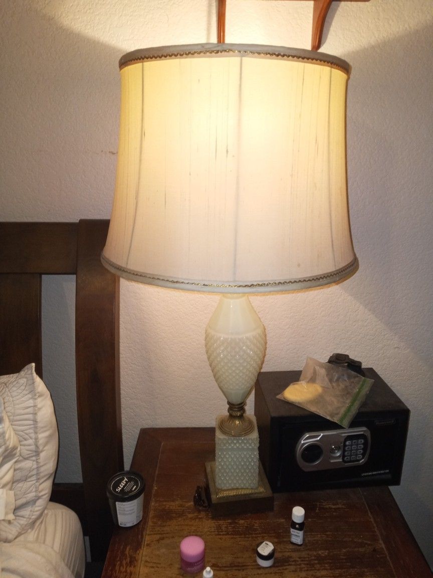 Green Antique Lamp