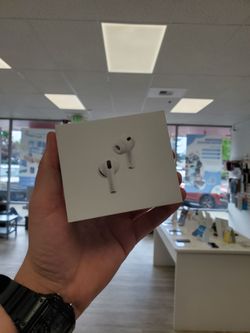 Apple - AirPods Pro 3 Wireless Active Noise Cancelling Earbuds - White (Brand New)