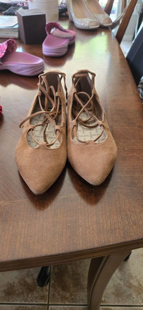 Vionic Strappy Flats
