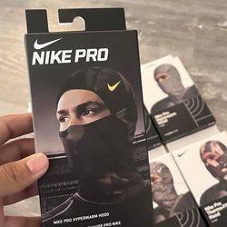 Nike pro ski