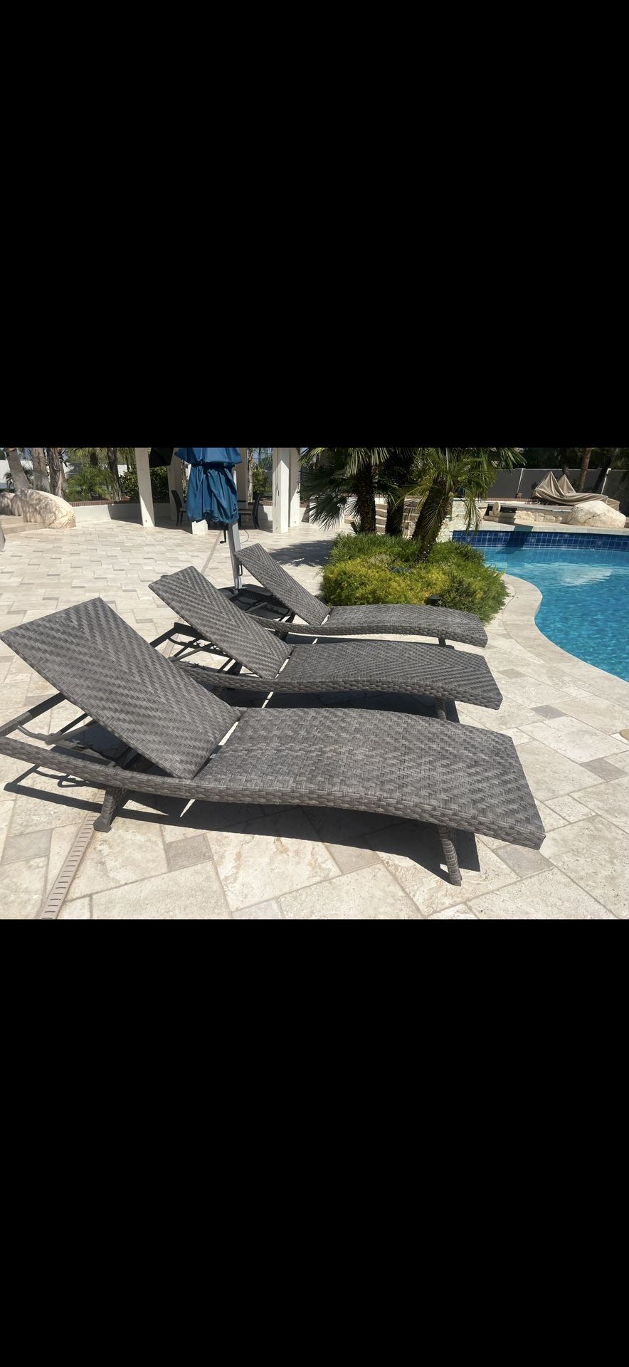 Outside Furniture Pool Sun Chairs Round Tables
