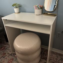 Desk Vanity