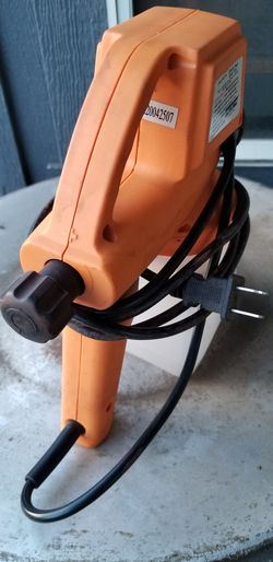 Electric paint spray gun