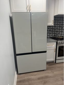 Samsung bespoke fridge 36 in with beverage