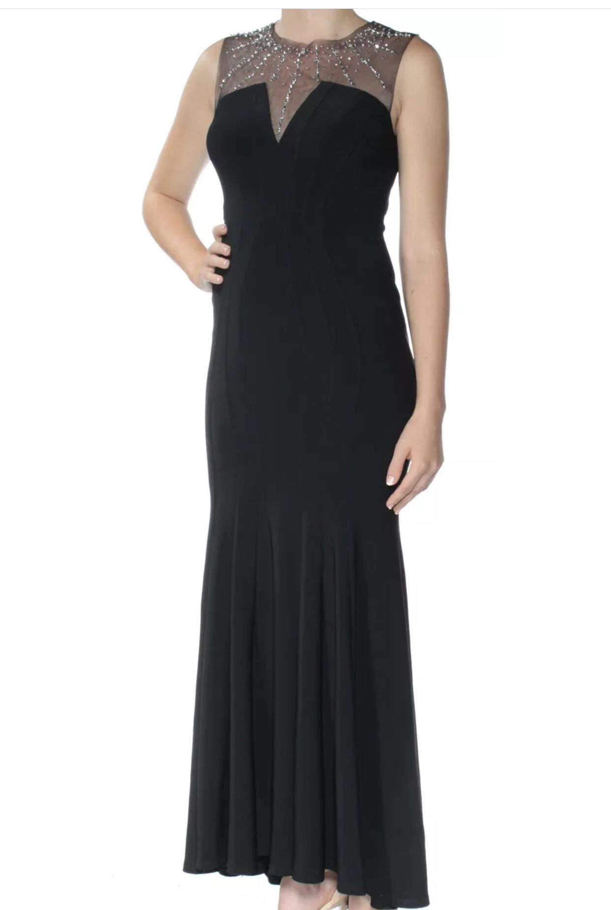 Formal Dresses Size 12 Mermaid Style in Black NEW Beaded Neckline Prom