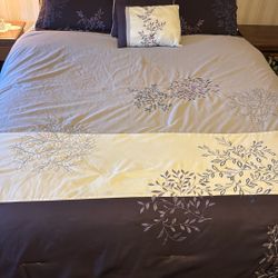 Queen Comforter Bedding Set