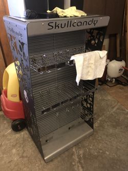 Skullcandy display