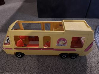 Vintage Barbie Star Traveler GMC Eleganza II Camper MotorHome RV