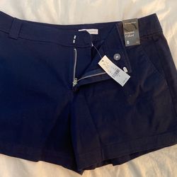 Brand new Ny&C Hampton 4” Short Blue!