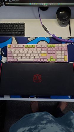 Dustsilver K84 Mechanical Keyboard Wired RGB Backlight Hot-Swappable Gamer Keybo