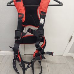 Protecta Pro 3 Full Body Harness - NIB