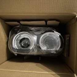 Challenger HID Headlight; Driver Side 15-23