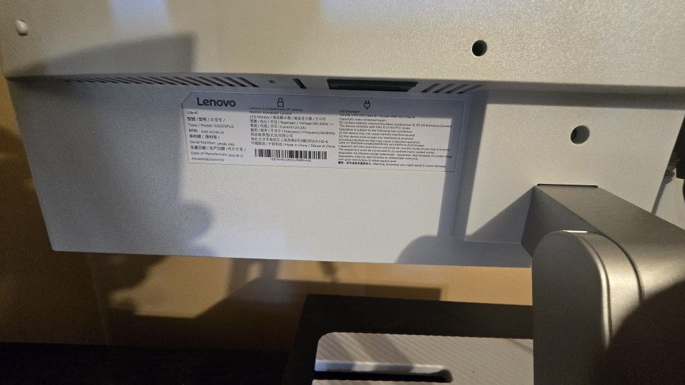 21" Monitor