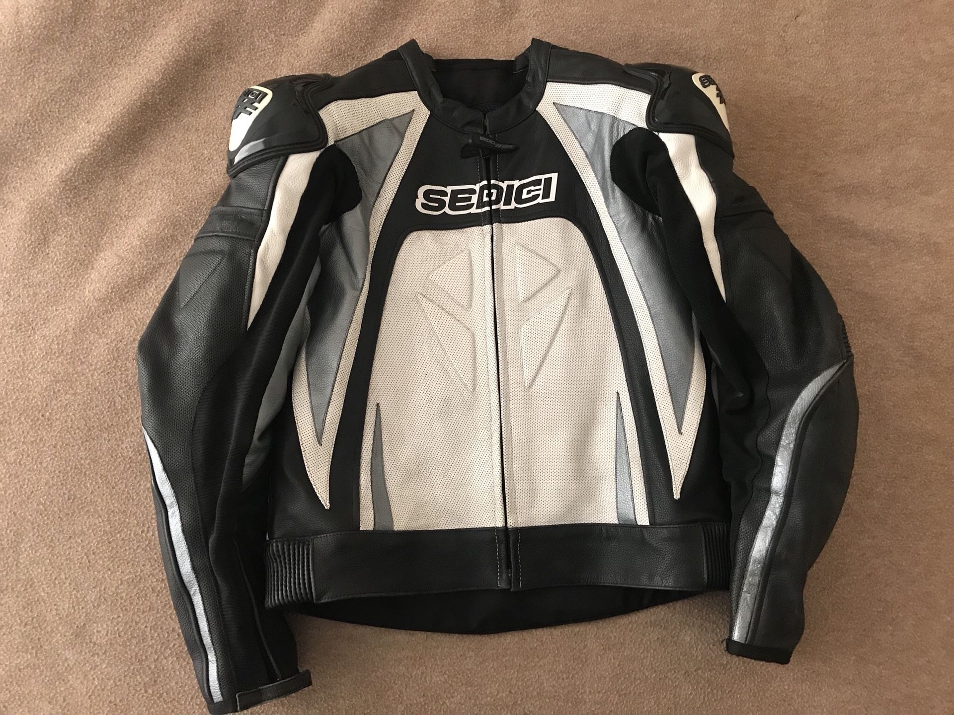 Sedici Rapido Perforated Leather Racing Motorcycle Jacket Size Us 44 In Mint Condition For Sale In Las Vegas Nv Offerup
