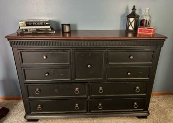 Solid wood Black dresser