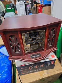 Old fashion radio