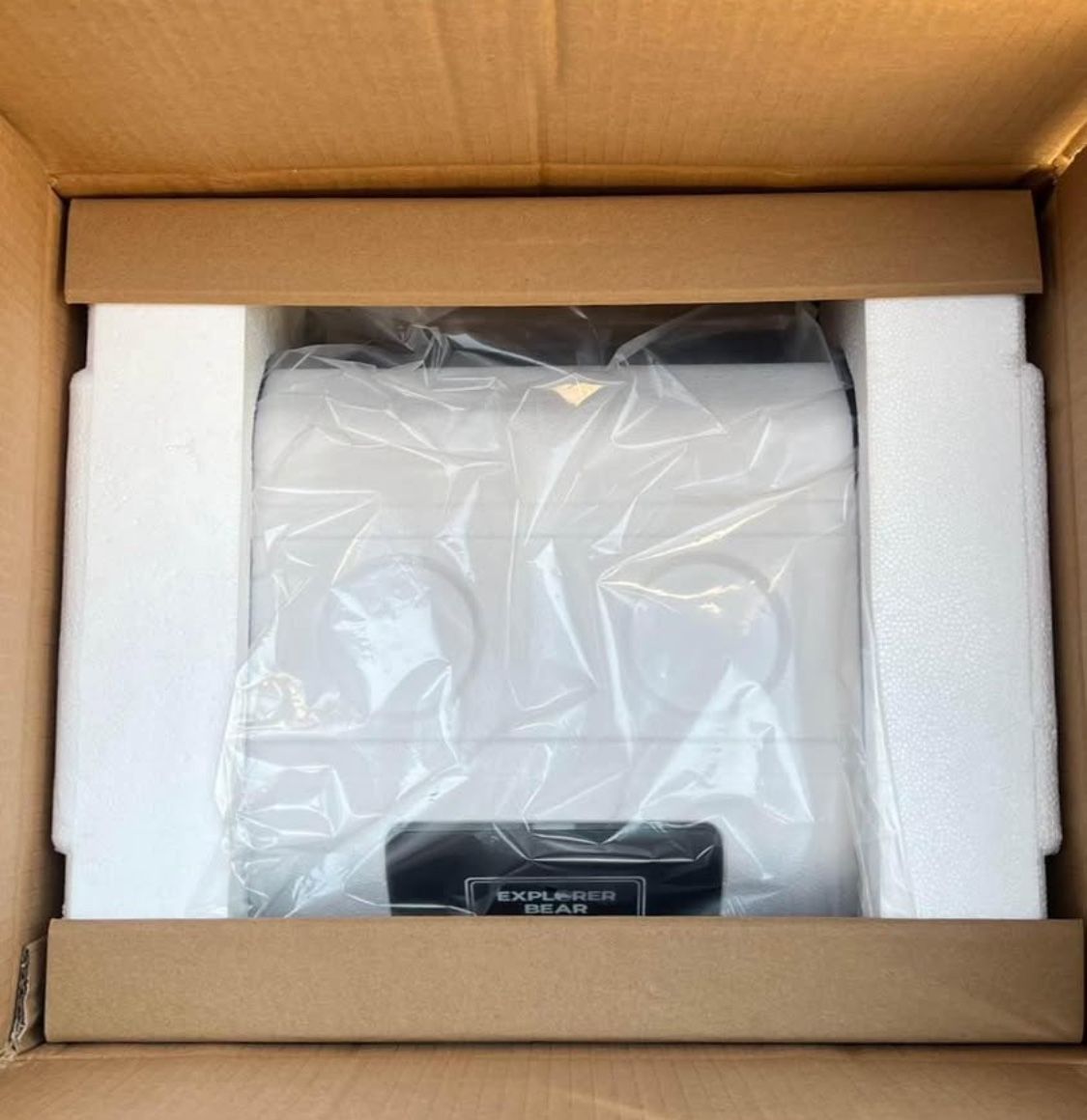 Explorer Bear 10.5QT 12V 24V 0-50°F Portable Battery Powered Electric Cooler,Brand New In The Box