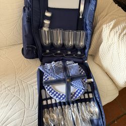 Backpack Picnic Set For 4
