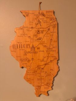 Illinois State Shaped Bamboo Cutting Board