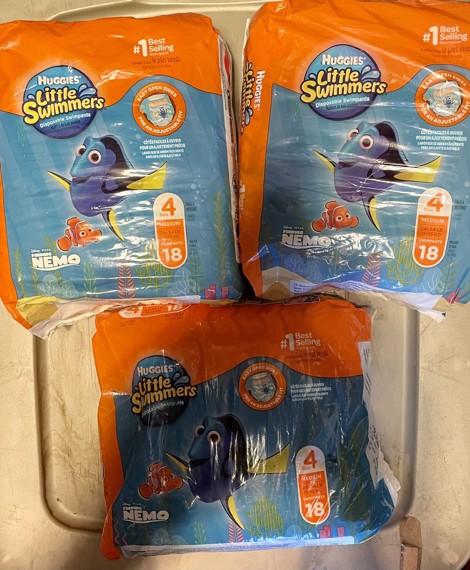 Diapers Huggies Little Swimmers Size 4