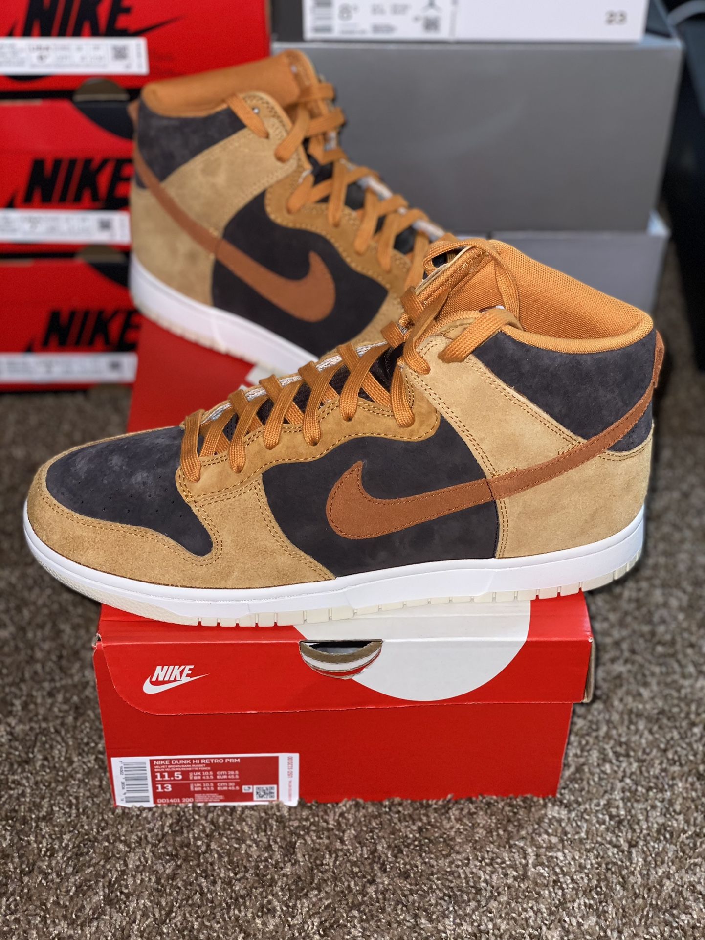 Dunk High Dark Curry
