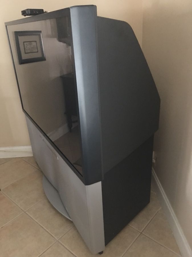FREE!!!! SONY 57" High Definition CRT Projection Television