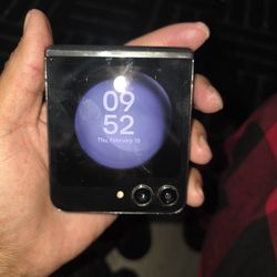 Samsung Z Flip 5