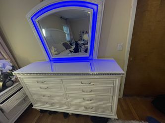 Dresser Led Light 