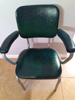 Vintage Steelcase Office Chair w/ Padded Arms - Green
