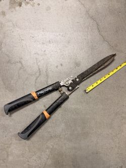 Fiskars 23" Hedge Shears, Hedge Clippers with PowerGear2 Technology West Las Vegas See My Listings Summerlin