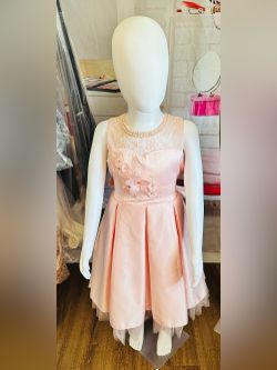 Pink Pleated Dress Rhinestones with Floral Lace Botice