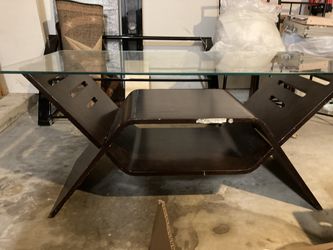 $25 - Entertainment Center !!