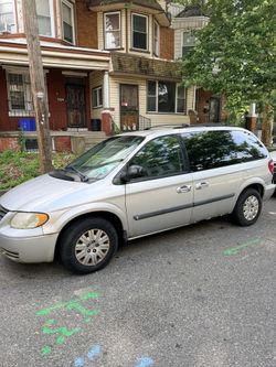 2006 Chrysler Town & Country