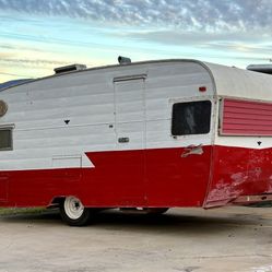 1960 Shasta Airflyte - Perfect For Electric Cars/ Trucks 